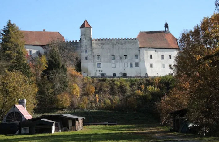 Schloss Ortenburg, Germany